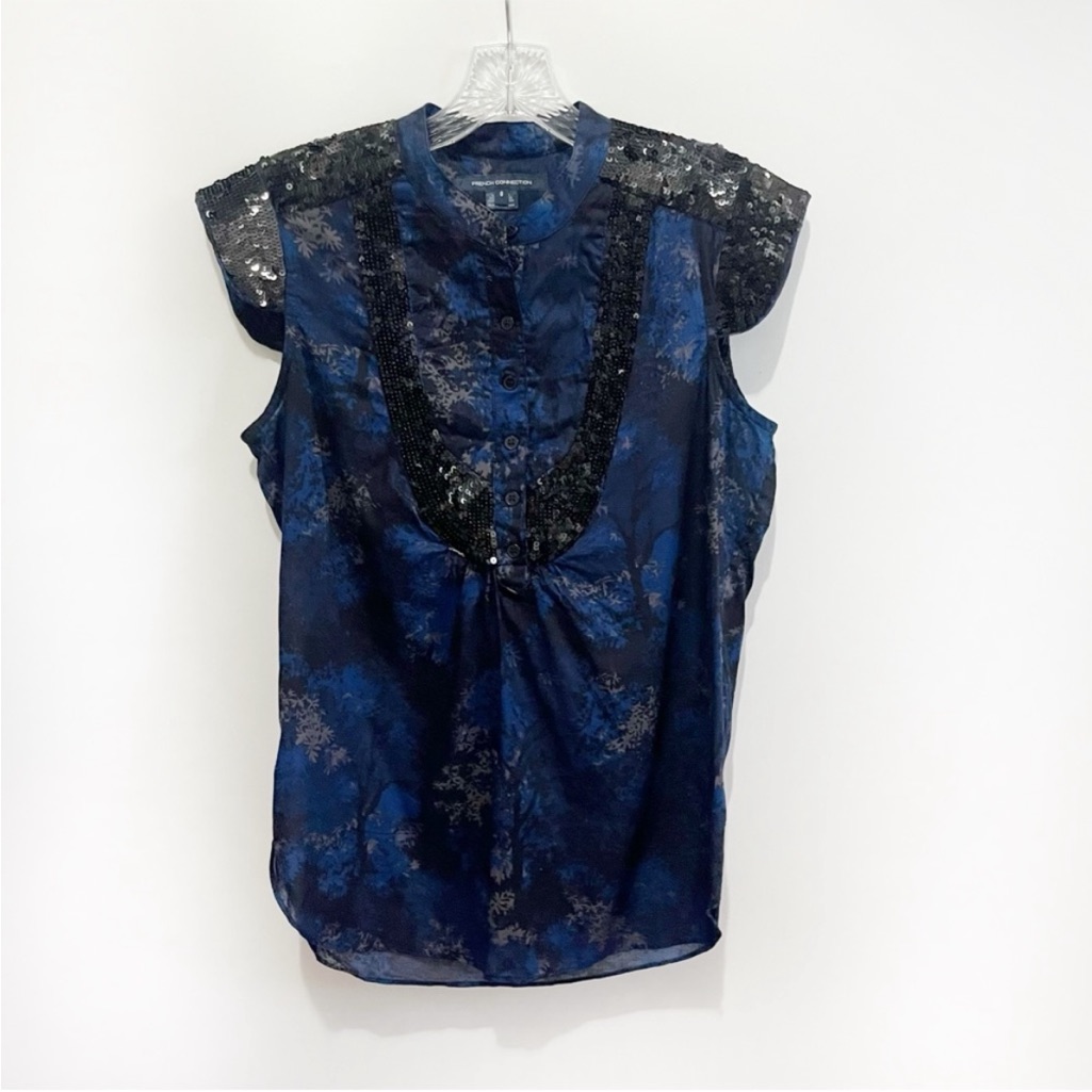 French Connection Top Blue Black Floral Trees Sequins Cap Sleeves Buttons